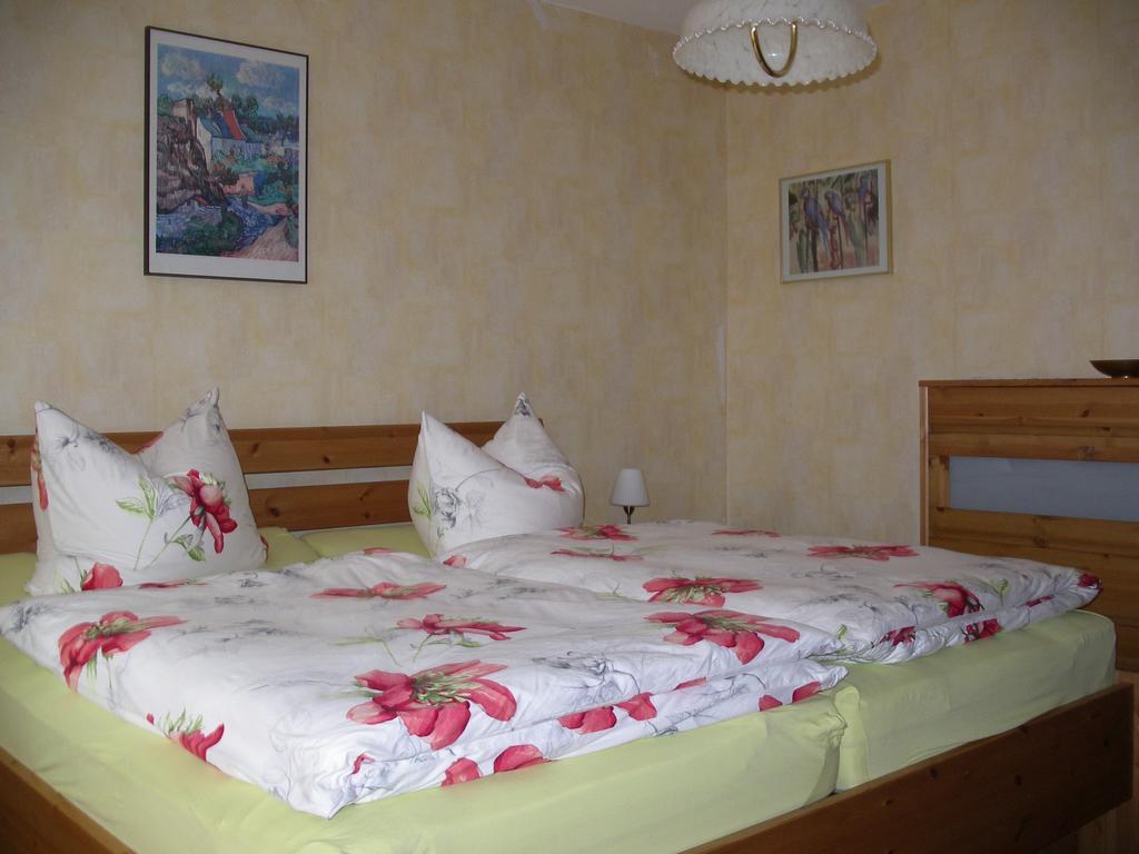Ferienwohnung Herrig Трейс-Карден Стая снимка
